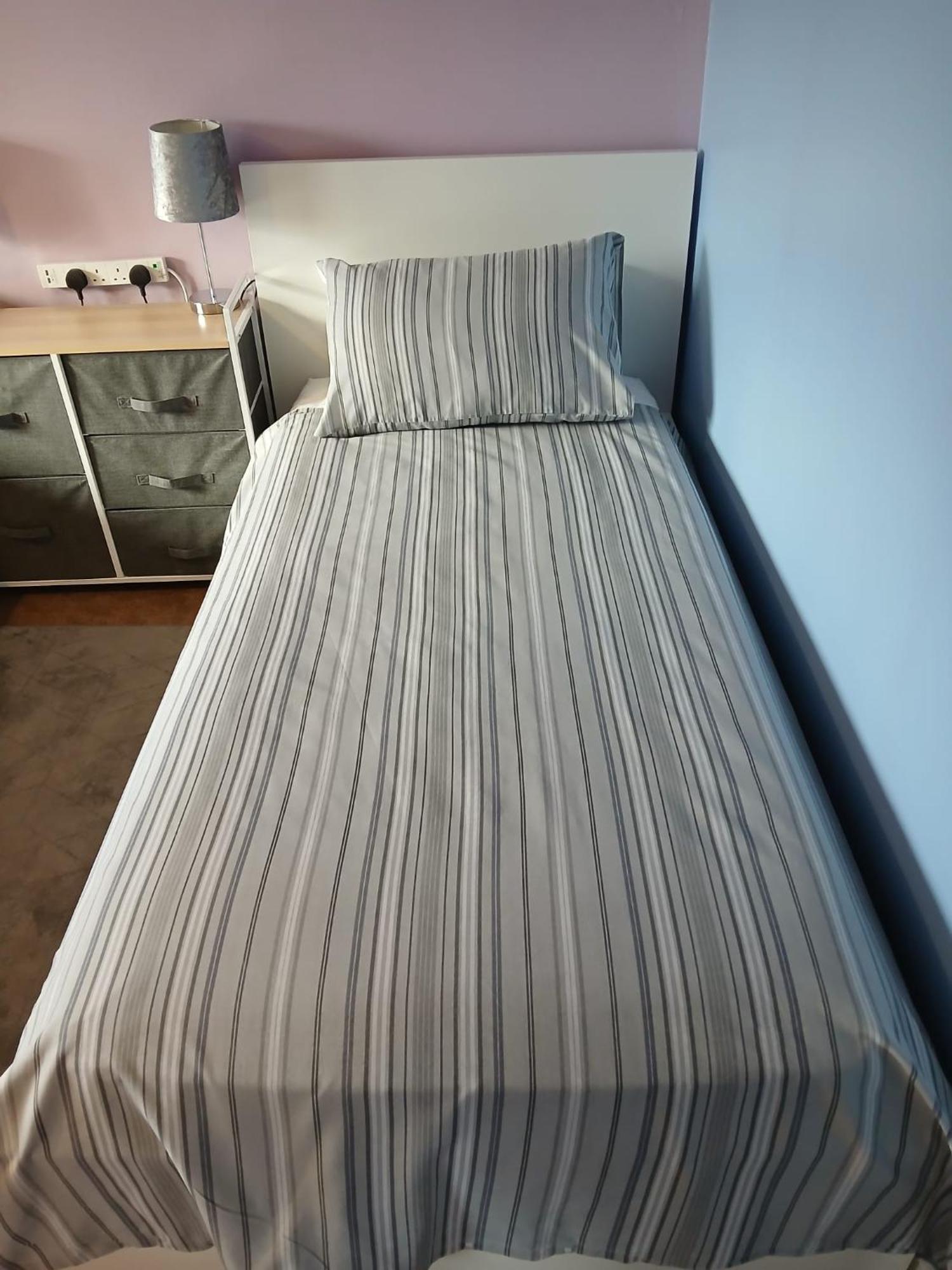 Twin Room In Prescot Homestay Extérieur photo
